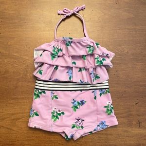 Perfect swimsuit for summer! Rarely worn. 6-12 months